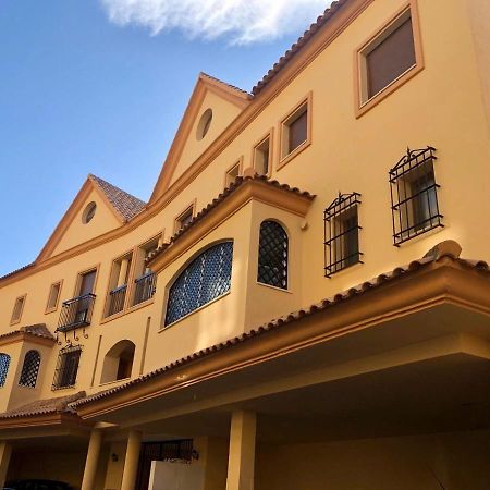 Luxurious Duplex Penthouse With Golf And Sea Views Apartman Benalmádena Kültér fotó